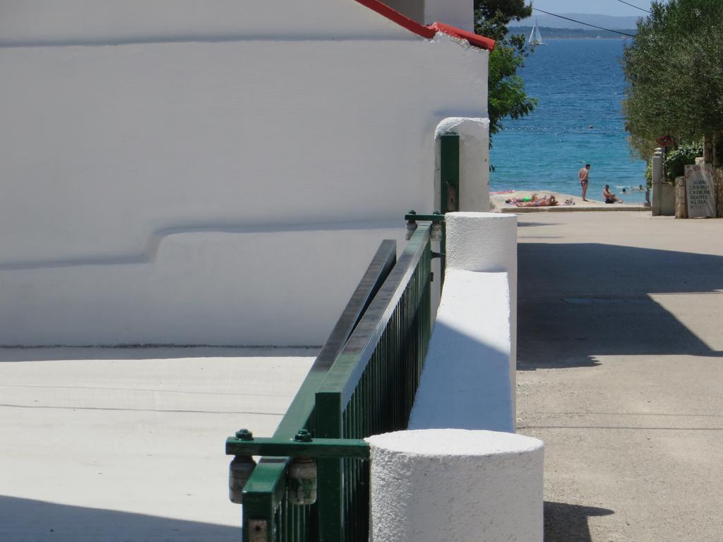 Apartments Luka Pakoštane Exterior foto